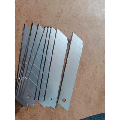 China Construction Material Stores Factory Blade Width 9mm 18mm Paper Cutting Blade Wholesale Service Sharp Utility Knife Blade for sale