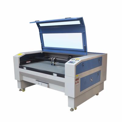 China Water Cooled Laser Cutting Machine Carbon Dioxide Leather Cutting Machine for sale