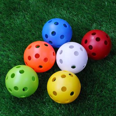 China Portable Yellow PE Carbon Fiber Wooden Pickleball Balls Bubble Durable 40 Hole Ball Bounce For Outdoor Indoor Courts for sale