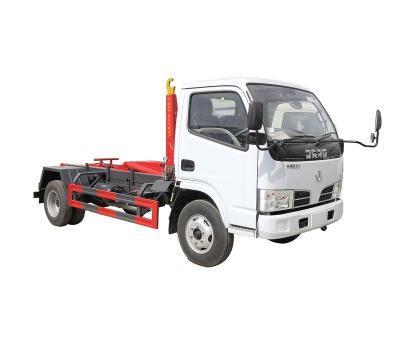 China Newest Chinese Factory Price Dongfeng 4x2 Custom Small Garbage Box Hook Lift Garbage Truck Chinese Factory Price zu verkaufen