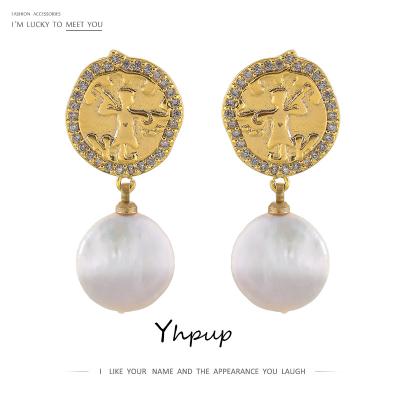 China FASHIONABLE Geometric Zinc Alloy Jewelry Zircon Yhpup Natural Pearls Drop Earrings for sale