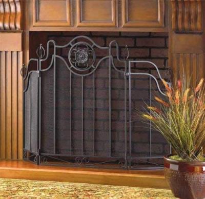 China Classic Unique Iron Wrought Iron Scrolled Decorative Folding Fireplace Security Screens for sale