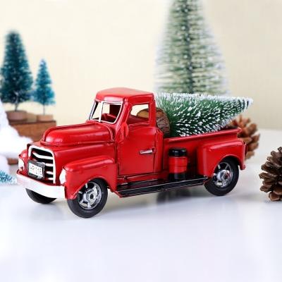 China Minimalist Metal Truck Christmas Party Decoration Table Top Decor for Kids Gifts Vintage Home Truck with Moving Wheel for sale