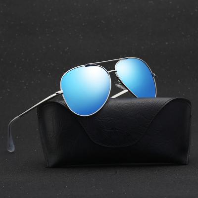 China Pilot classic most popular women mens driving shades luxury polarized women men metal sunglasses for sale