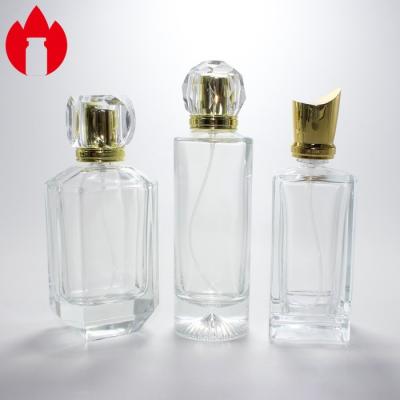 Chine Bouteille de parfum personnalisée Bouteille de verre de parfum cosmétique vide à vendre