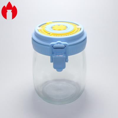 China Customized 500ml 1000ml Glass Bottle Jar With Plastic Cap for sale