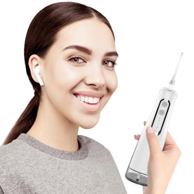 China Cordless Water Flosser for Dental Electric Oral Jet Care Teeth Water Flosser for Teeth Cleaning USB Rechargeable Water Flosser for sale