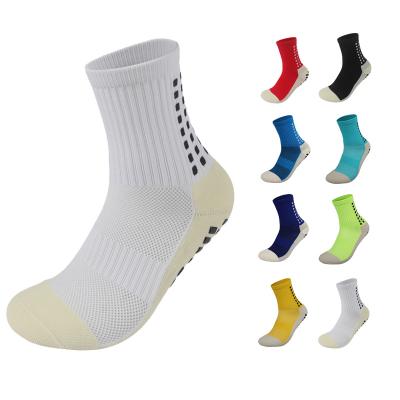 China QUICK DRY Custom Logo Men Women Compression Soccer Sport Socks Anti Slip Running Socks Wholesale for sale