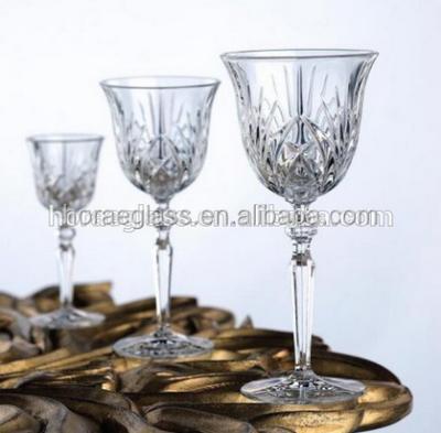 China Europe popular handmade high quality tall red wine glass with gold sliver rim/goblet glass for bar for sale