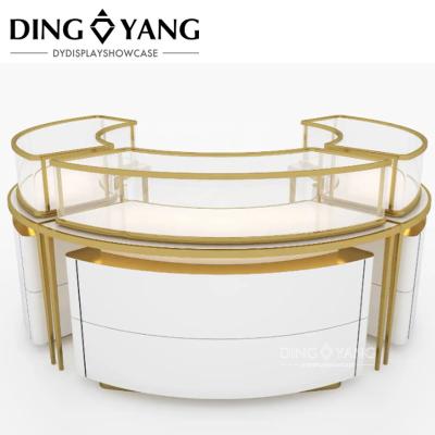 China Customized Fashion Commercial  Brass Circular Jewelry Showcase For Sale Te koop