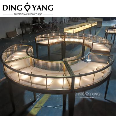 China Modern Fashion Style Luxury Lockable Lighting LED Jewelry Showcase No Installation for sale