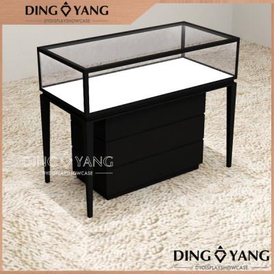 China 304# Stain Steel Custom Streamline Schmuck Showcase zu verkaufen