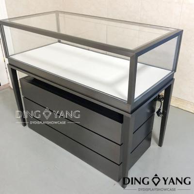 China 1200X550X950MM Enclosed Jewellery Shop Display Counters for sale