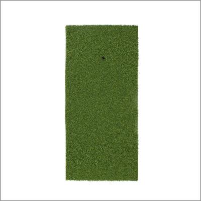 China Outdoor NBR Training Golf Mat Includes Ground Nails Tee Holder for sale