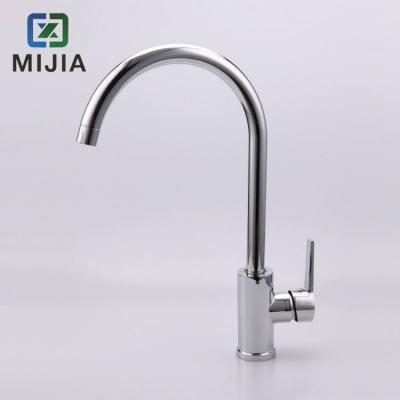 China Modern Design Single Handle Kitchen Faucet / 360 Degree Rotate Kitchen Water Faucet for sale