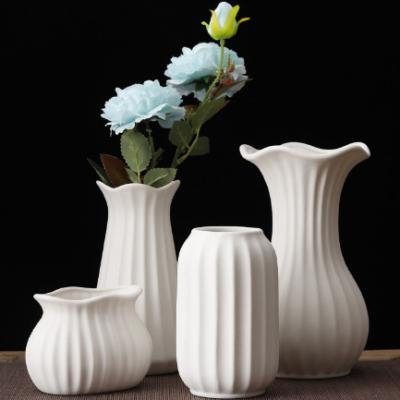 China Minimalist Textured Flower Vases Nordic Tall Decorative Ribbed Vaso Morandi Vases Set For Home Decor Clay Pottery Ceramic And Porcelain Vase for sale