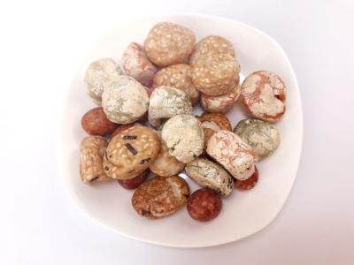 China Meerespflanzen-Aroma-überzogenes Snack-Food-gesunder Imbiss König-Crackers Peanut Snack Sesame zu verkaufen