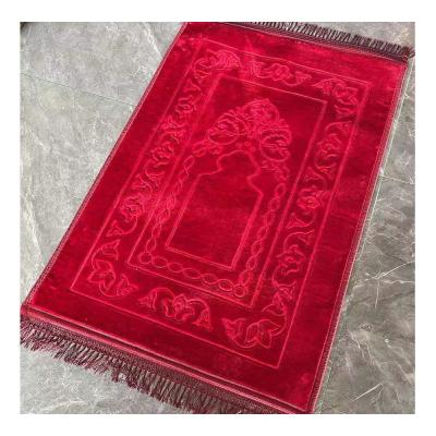 China 10mm Mosque Prayer Rug Color Cotton Filler With Non-Slip Backing for sale