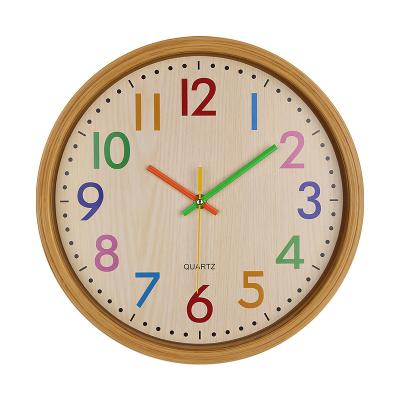 China Hot Selling Creative Wall Clock Home Decor Antique Style Christmas Gifts For Kids Quartz Clock Suitable For Classrooms And Bedrooms for sale