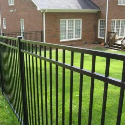 China Easily Assembled Hot Dip Galvanized Steel Pipe Decorative Steel Fencing for sale