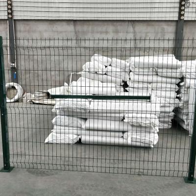 China Wholesale Cheap Outdoor Galvanized Steel Fence Easily Assembled White Mesh Wire Fence Panels for sale