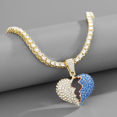 China Hiphop Hiphop Gold Plated Broken Heart Pendant Necklace Iced Out Zircon Diamond Heart Shape Jewelry Men Women for sale