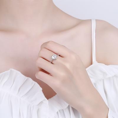 China Hip Hop Hip Hop Hearts Shape Zircon Ring Jewelry Female White Gold Plated Alloy Diamond Rings Women for sale