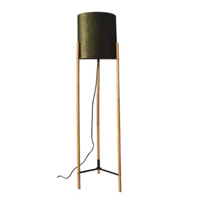 China Minimalist three-legged bamboo floor lamp floor lamp living decorative floor lamp for sale