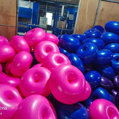 China Inflatable Round Pilates Equipment Yoga Ball PVC Balance Yoga Ball For Exercise for sale