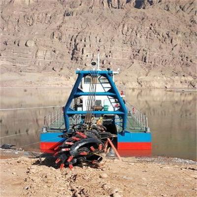 China Hydraulic Control 26 Inch Suction Sand Dredger with Cumins Engine for sale