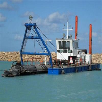 China Discharge Distance 2000m 45° Dredging Depth 15m Mud Dredger with ISO Certification for sale