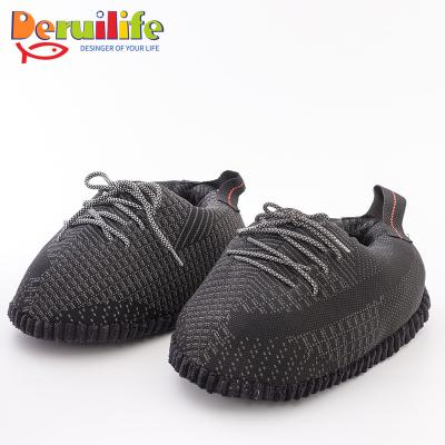 China Fashion trend winter slippers hot sale yeezy slippers reflective warm indoor slippers for wholesale for sale