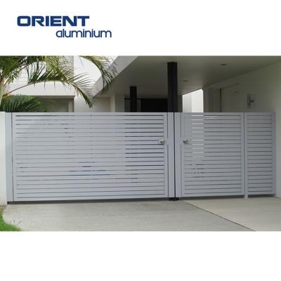 China Hottest Selling Wood Grain Easily Assembled Aluminum Slat Fence Gate for sale