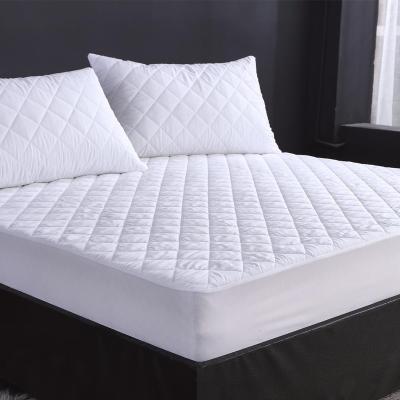 China Waterproof Breathable Soft Cotton Bedspread Waterproof Mattress Protector For Home Hotel Hospital for sale