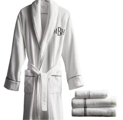 China Sustainable Wholesale Hotel Spa Custom 100% Cotton Waffle Bathrobe Embroidery Bathrobe for sale