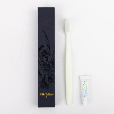 China Handfeel /soft fur Maid Dental Kit Disposable Soft Hair Dental Hotel Kit For Hotel Eco-Friendly Amenities for sale