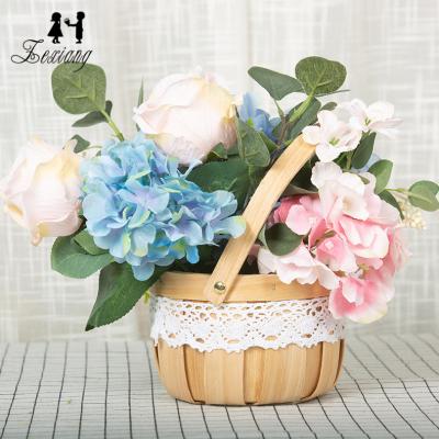 China Korean Flower Arrangement China Zexiang Lace Flower Portable Weaver Baskets For Handmade Flowers for sale