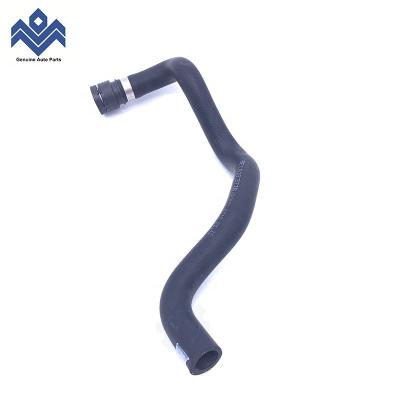 China Auto Metal Radiator Water Hose Coolant Hose For Volkswagen Passat B5 8E1 819 371B for sale