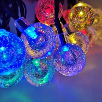 China Solar Powered Model 8 Bubble Ball Lights Festival Outdoor Garden Decoration Crystal Globe Fence Outdoor Crystal Globe Bubble Ball Light for sale