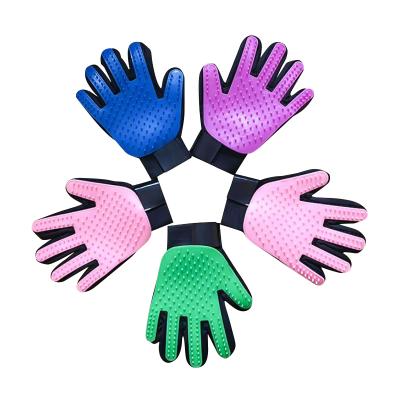 China Viable Wholesale Dog Grooming Glove Five Fingers Hair Removal Pet Hair Remover Gloves for sale