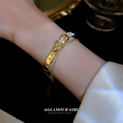 China TRENDY European and American new fashion simple personality geometric zircon elegant design sense women's exquisite bracelet for sale