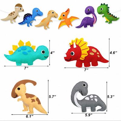 China Educational DIY Toy Set Felt Plush Ornaments Set Custom Dinosaur Stuffed Animal Sewing Craft needle DIY Kids Educational Toys Felt Sewing kit for sale