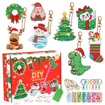 China Cartoon Christmas Gift Children Craft Art 5d Diy Diamond Keyrings Painting Kids Craft Keychain Sets for sale