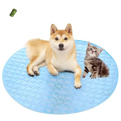 China Pet Cooling Mat Safe Easy Carry Keep Cooling Summer Cooling Mat Sleeping Pad WaterWaterproof Bottom Materials for sale