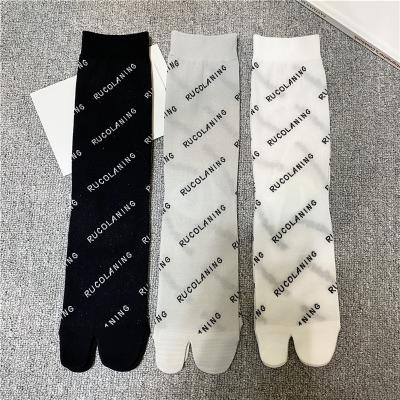 China Wholesale Tabi Toe Socks Men Women Cotton Japan Fashion Casual Fancy Japanese Crew Seamless Socks QUICK DRY for sale