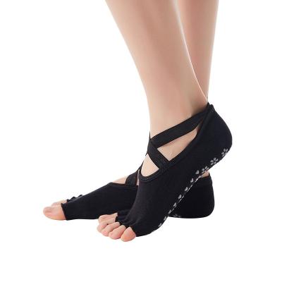 China Breathable Cotton Yoga Booties Breathable Cross Toe Dewy Non Slip Socks Backless Practice Pilates Female Silicone Women Anti Skid Half Socks for sale