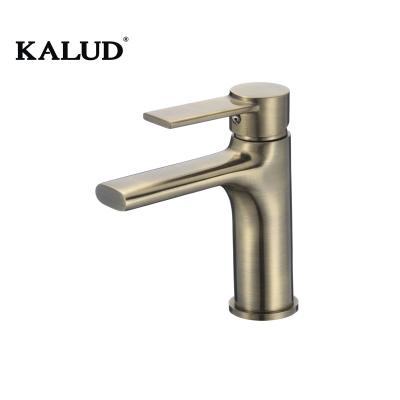 China Modern Design Faucets Single Hole Brass Single Hole Handle Brass Faucets Single Hole Metered Basin Faucets Water Basin Faucets for sale