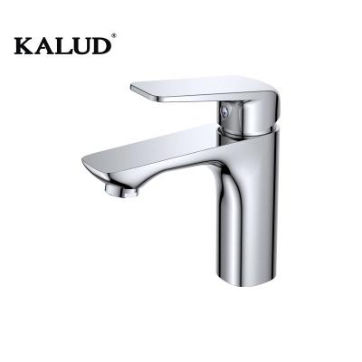 China Good Quality Modern Single Hole Chrome Single Handle Basin Faucets Metered Zinc Alloy Faucets Faucets Hose Faucets for sale