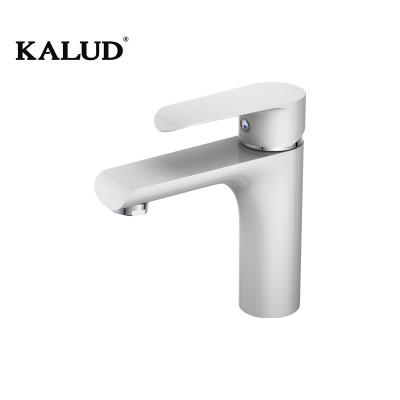 China Modern White Single Handle Single Hole Color Faucets Good Quality Water Basin Metered Zinc Alloy Basin Faucets Hose Faucets for sale