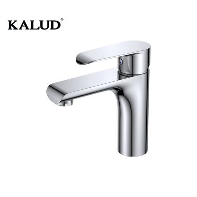 China Modern Single Hole Single Handle High Quality Chrome Faucets Water Basin Metered Zinc Alloy Basin Faucets Hose Faucets for sale